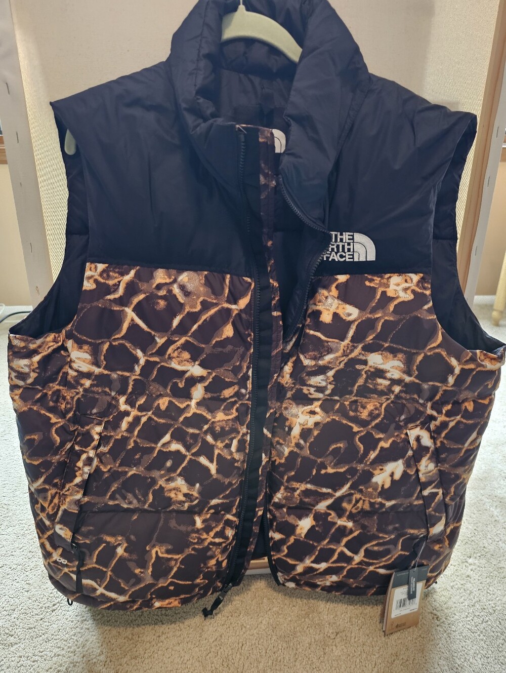 NEW - $230 The North Face 1996 RETRO NUPTSE Vest SUPREME Coal/Brown Print- XL